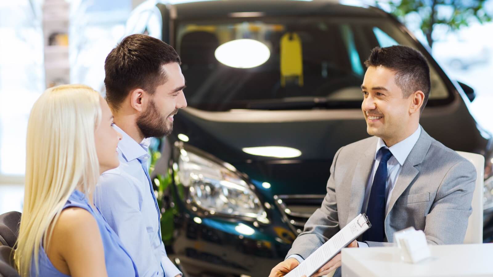 Автокредит или потребительский кредит: что выгоднее для покупки авто