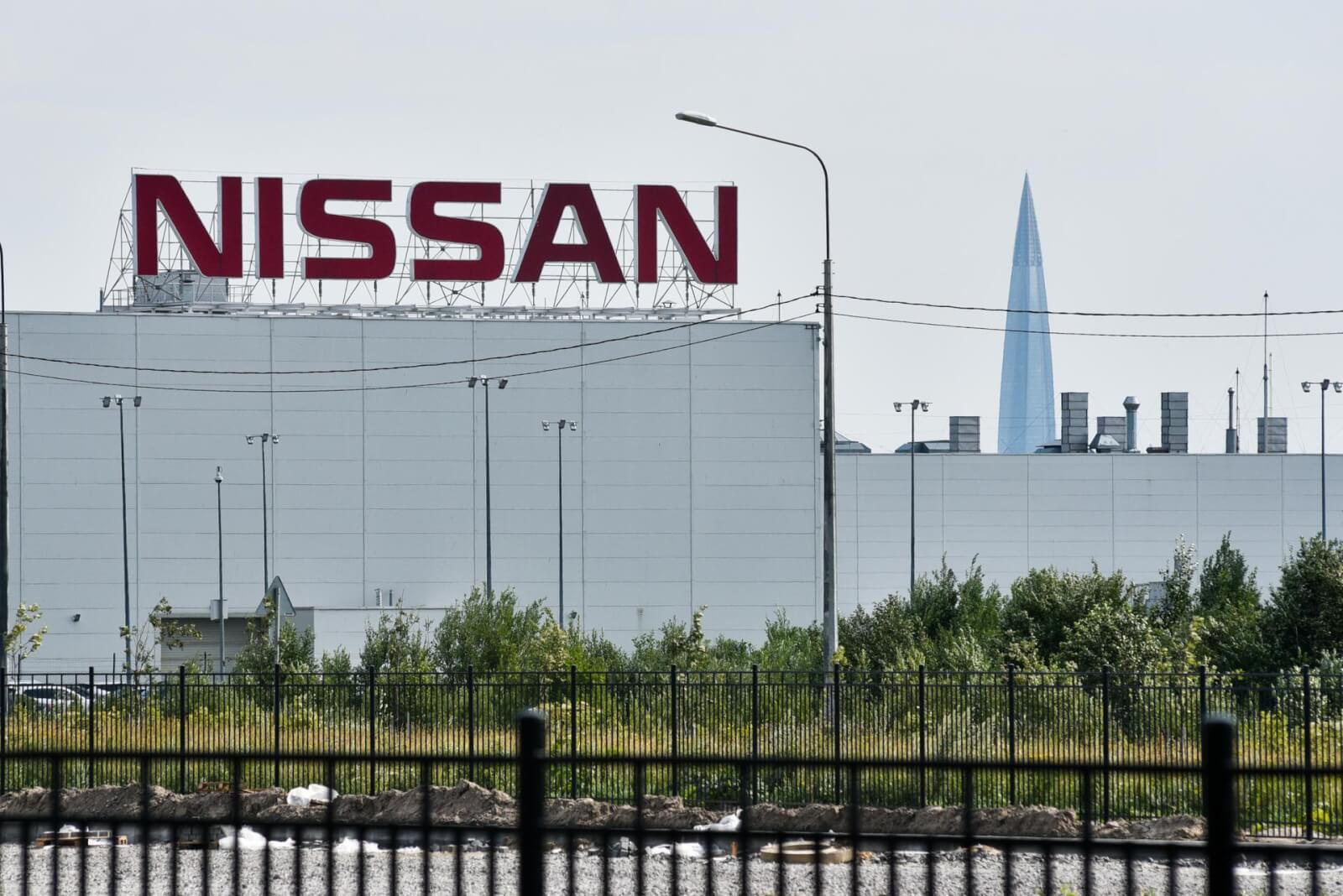 АВТОВАЗ будет управлять заводом Nissan в Петербурге, что это значит?