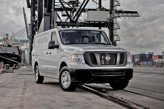 превью Nissan NV Cargo: универсальная машина для вашего бизнеса