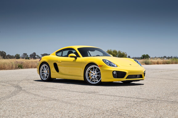 превью Porsche Cayman: воплощение страсти к автомобилям