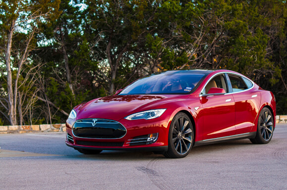 превью Tesla Model S: инновации современного мира