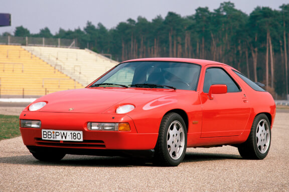 превью Porsche 928: история спортивного автомобиля