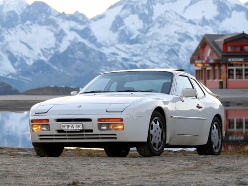 превью Porsche 944: воплощение стиля и производительности